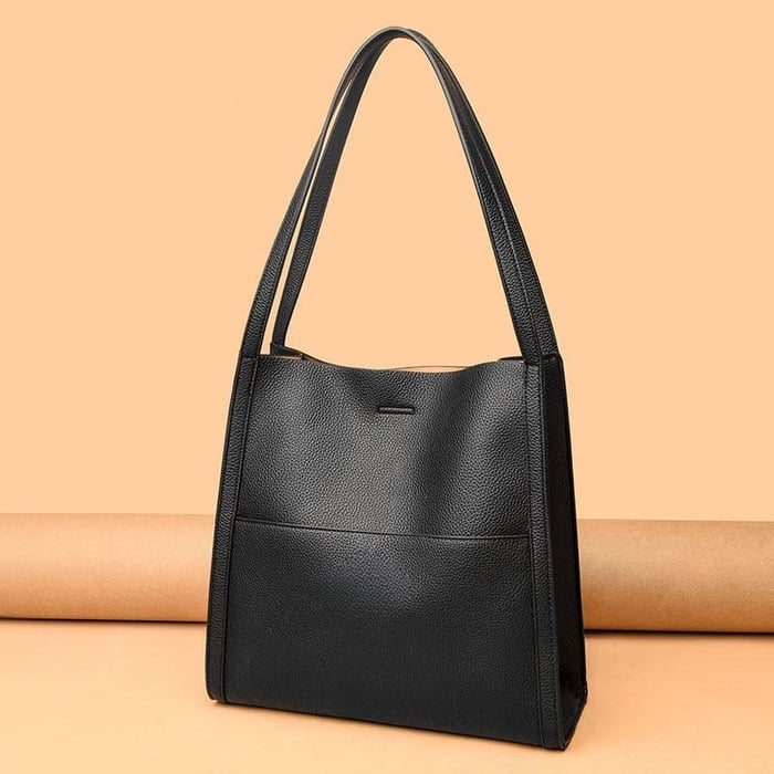 Ginny - Handcrafted Elegant Leather Shoulder Bag