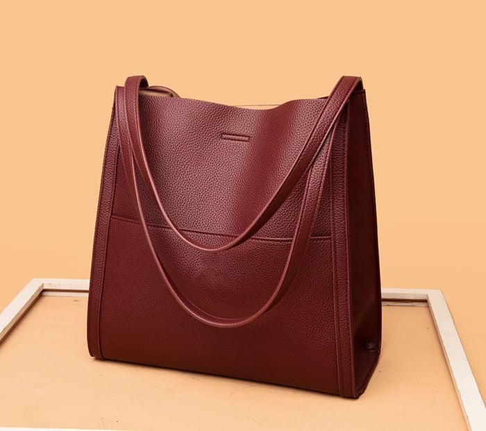 Ginny - Handcrafted Elegant Leather Shoulder Bag