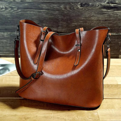 Luxie - Classic Shoulder Bag