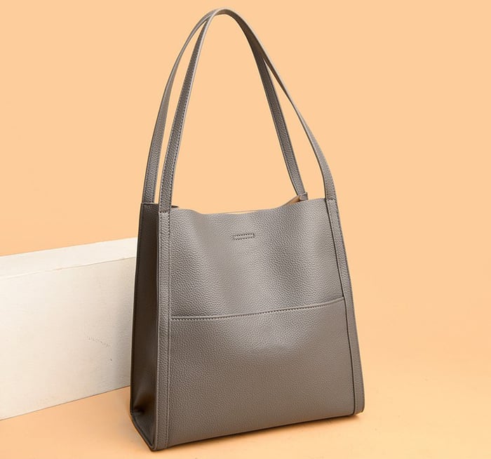 Ginny - Handcrafted Elegant Leather Shoulder Bag
