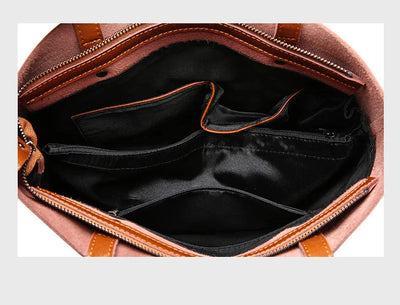 Celine - A classic tote bag in an elegant leather style