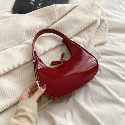 Sera - Vintage Crescent Bag