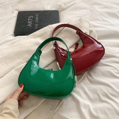Sera - Vintage Crescent Bag