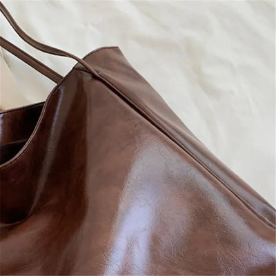 Capri™ - Elegant brown leather-effect tote bag