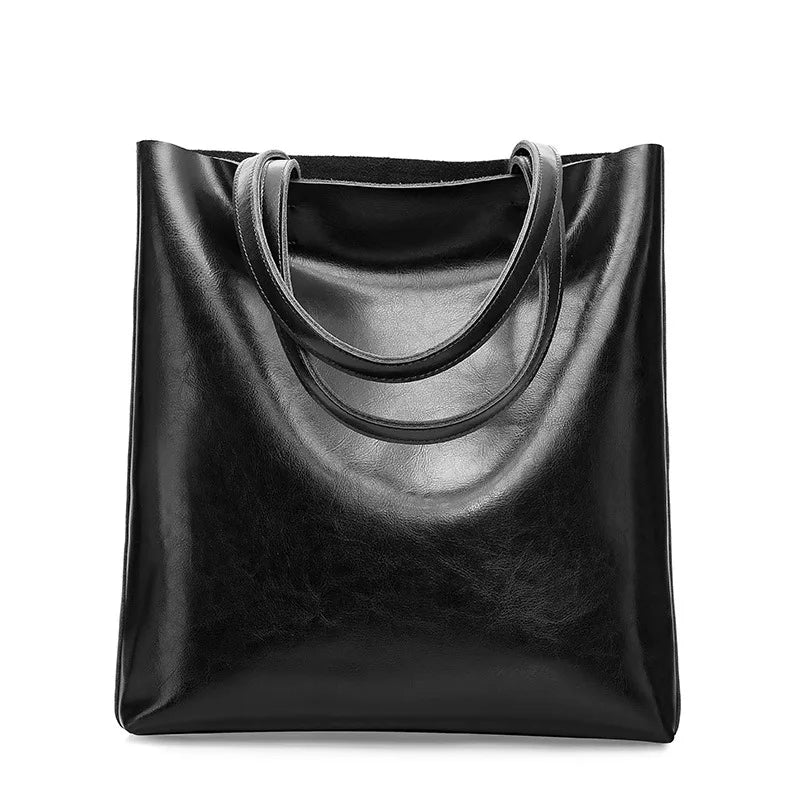 Celine - A classic tote bag in an elegant leather style