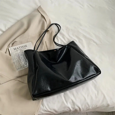 Capri™ - Elegant brown leather-effect tote bag