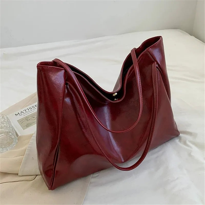 Capri™ - Elegant brown leather-effect tote bag