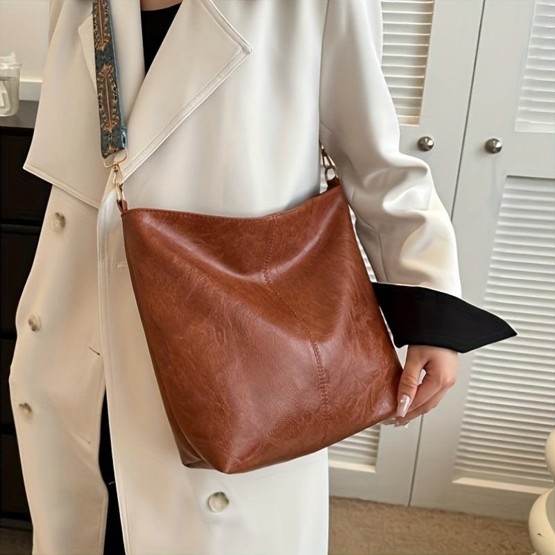 Calla – Casual Shoulder Bag with Wide Strap