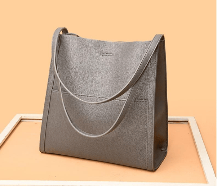 Ginny - Handcrafted Elegant Leather Shoulder Bag
